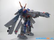 DOTM Ultimate Optimus Prime (2)